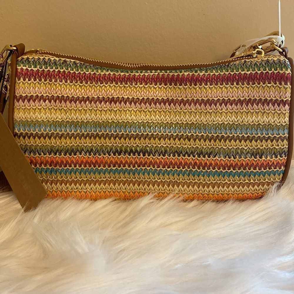 NWT Steve Madden (Bvettal) Straw Crossbody w/ AirPod Case Pouch - Picture 9 of 15